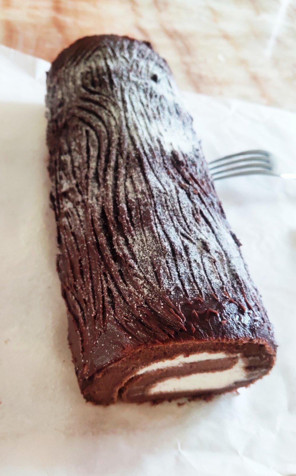 超简单圣诞树根蛋糕卷-超人气菜谱