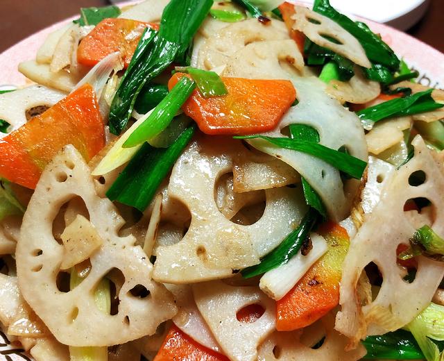 (独门秘籍)有味道的藕片炒青蒜的做法