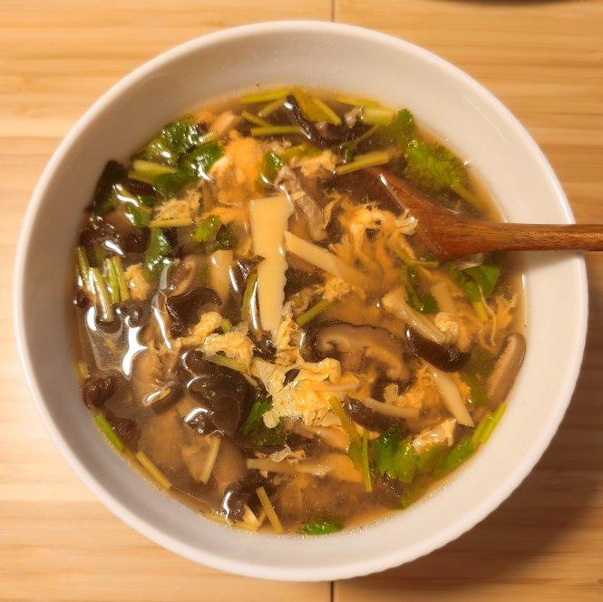 堂妈小厨——超好喝的酸辣汤