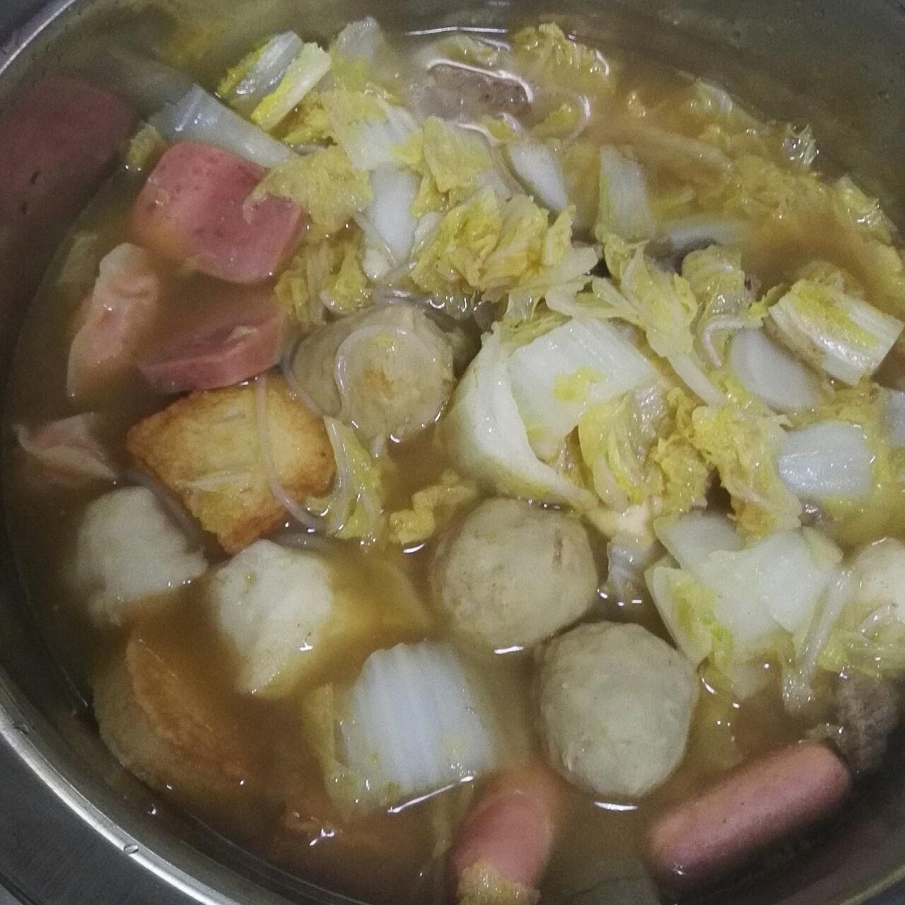 白菜粉条丸子汤