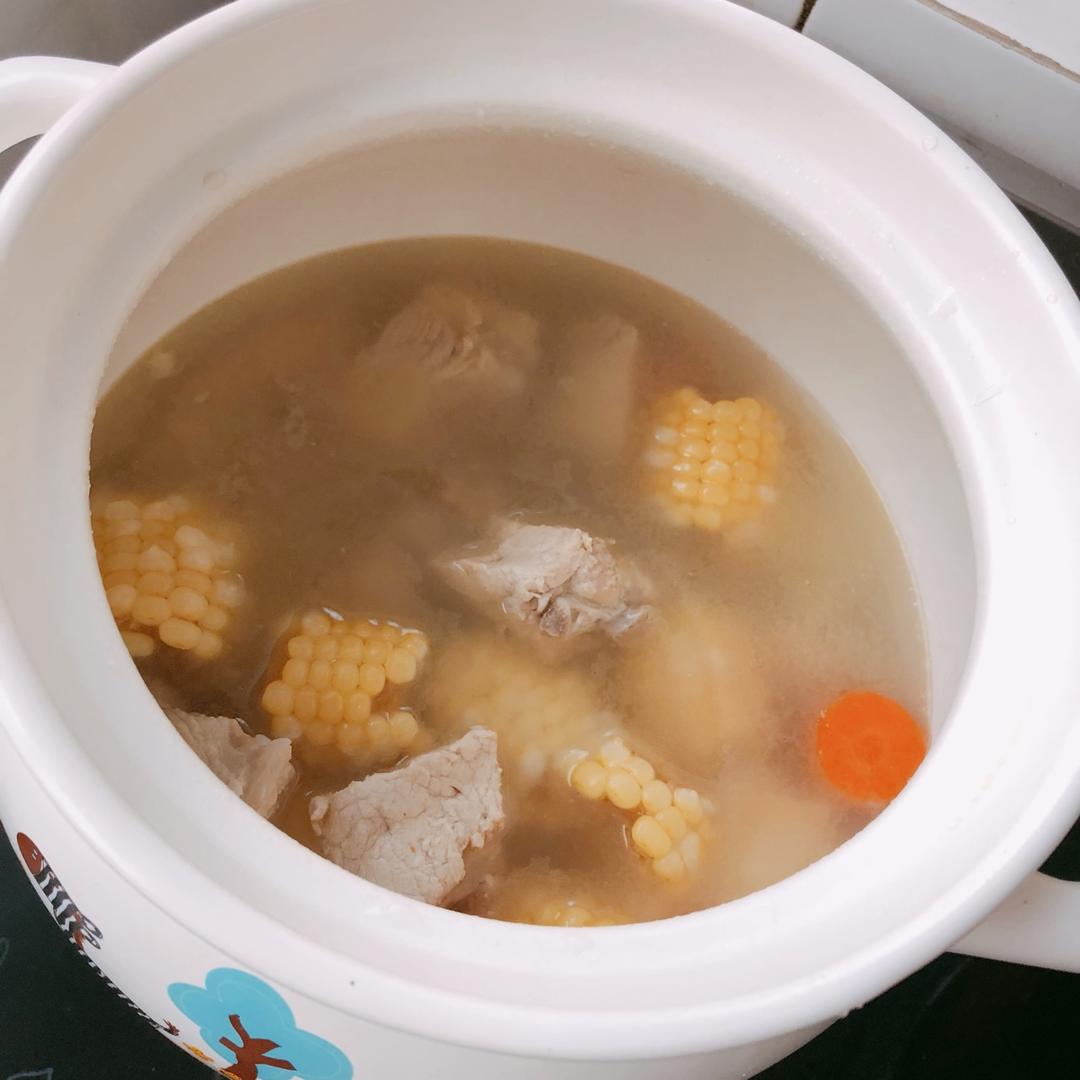 排骨玉米汤