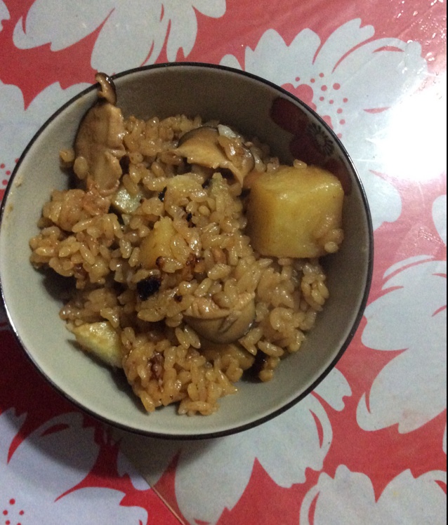 土豆焖饭（电饭锅版）