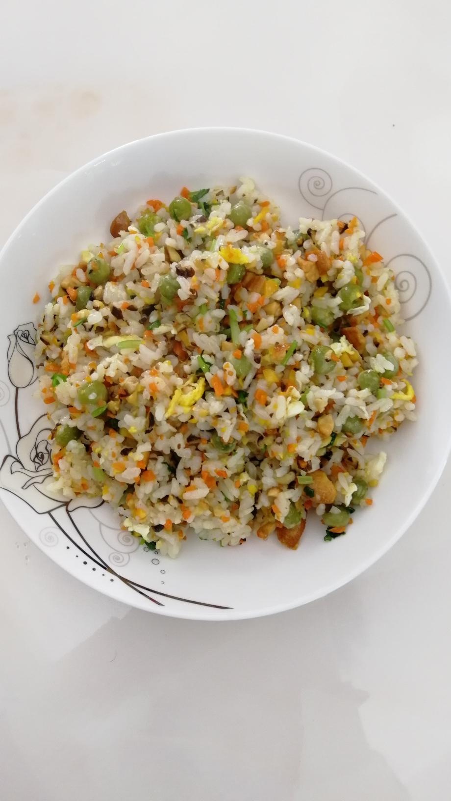 杂蔬炒饭的做法