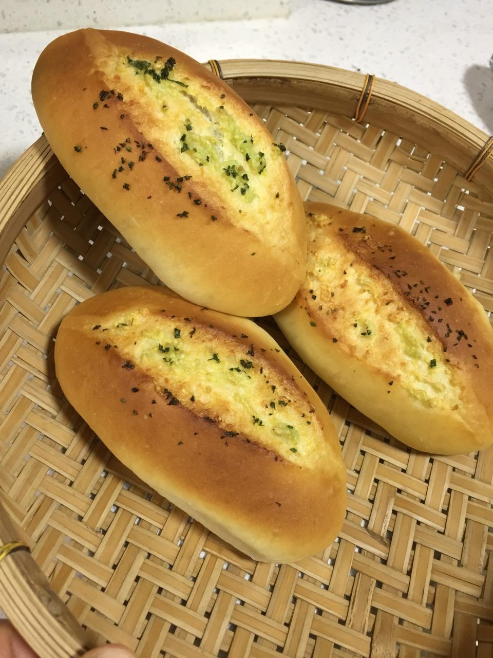蒜香面包