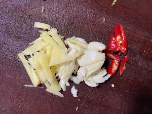 红烧草鱼块——美味可口绝佳的做法 步骤2