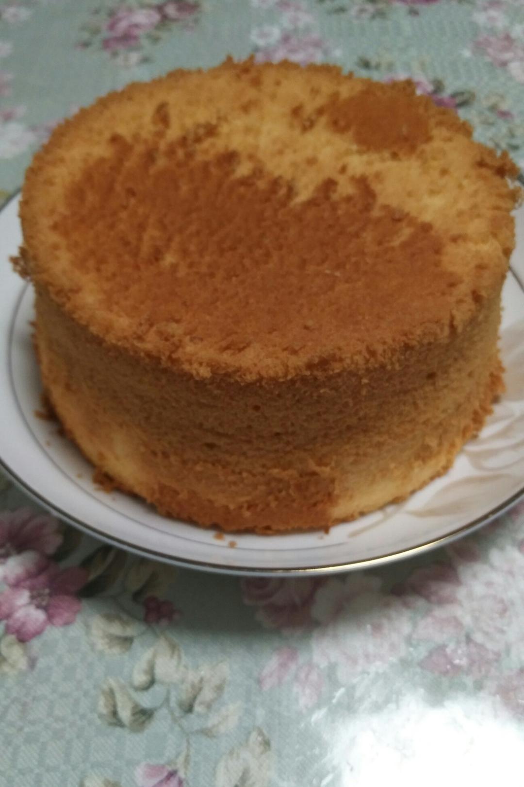 烤箱做蛋糕（戚风蛋糕的做法）