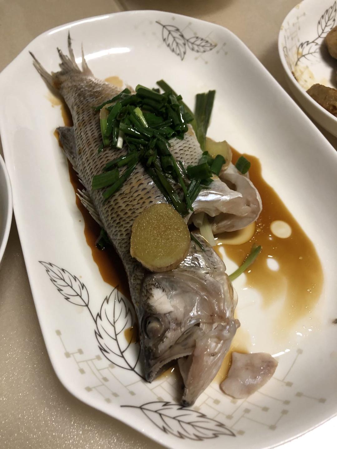 总厨教你做清蒸鲈鱼