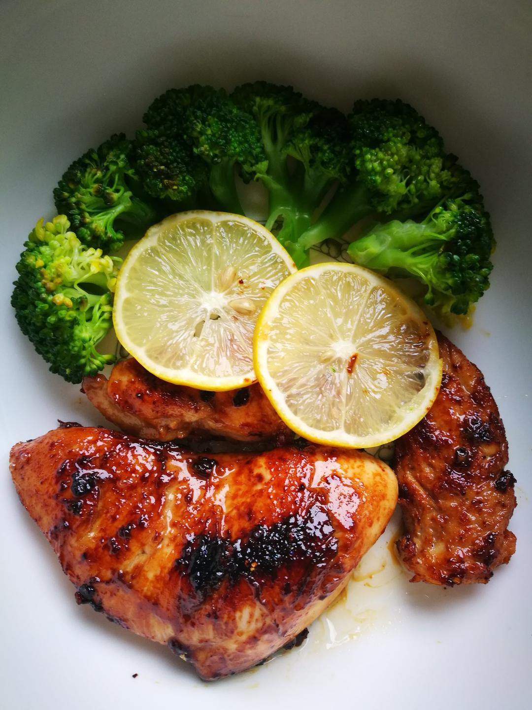 柠檬鸡胸肉