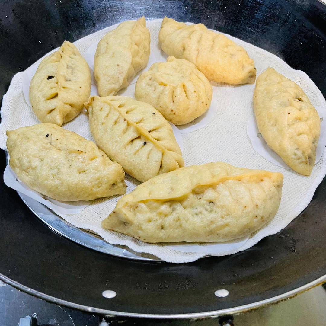 🔥烟台美食‼️敲好吃‼️全麦素三鲜烫面包子