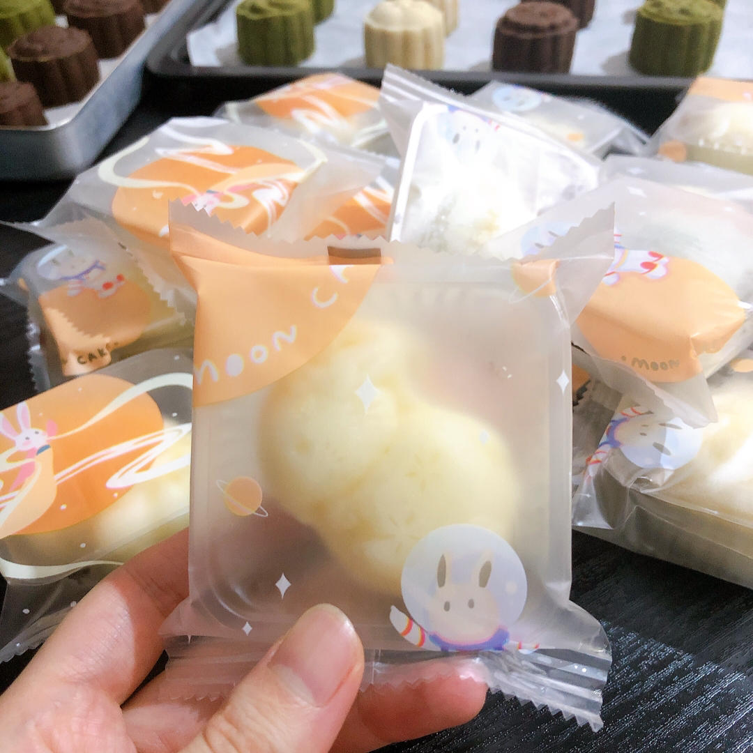 《Tinrry+》萌萌的小白兔冰皮月饼，快手简单，冰凉酸甜超解腻！