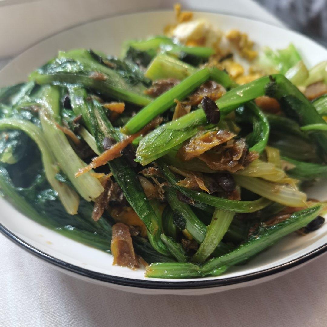 豆鼓鲮鱼油麦菜