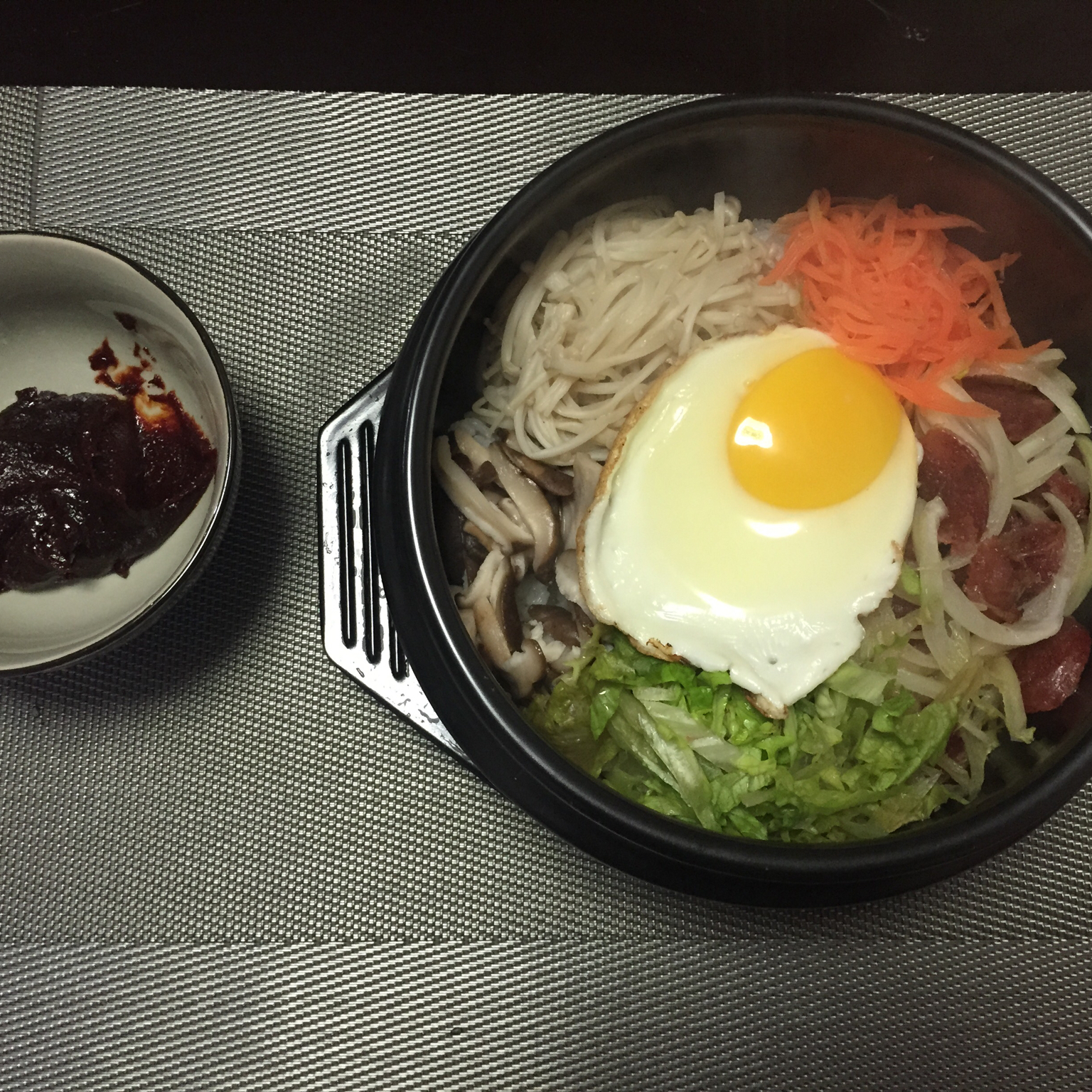 石锅拌饭