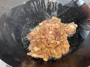 芹菜炒肉丝的做法 步骤4