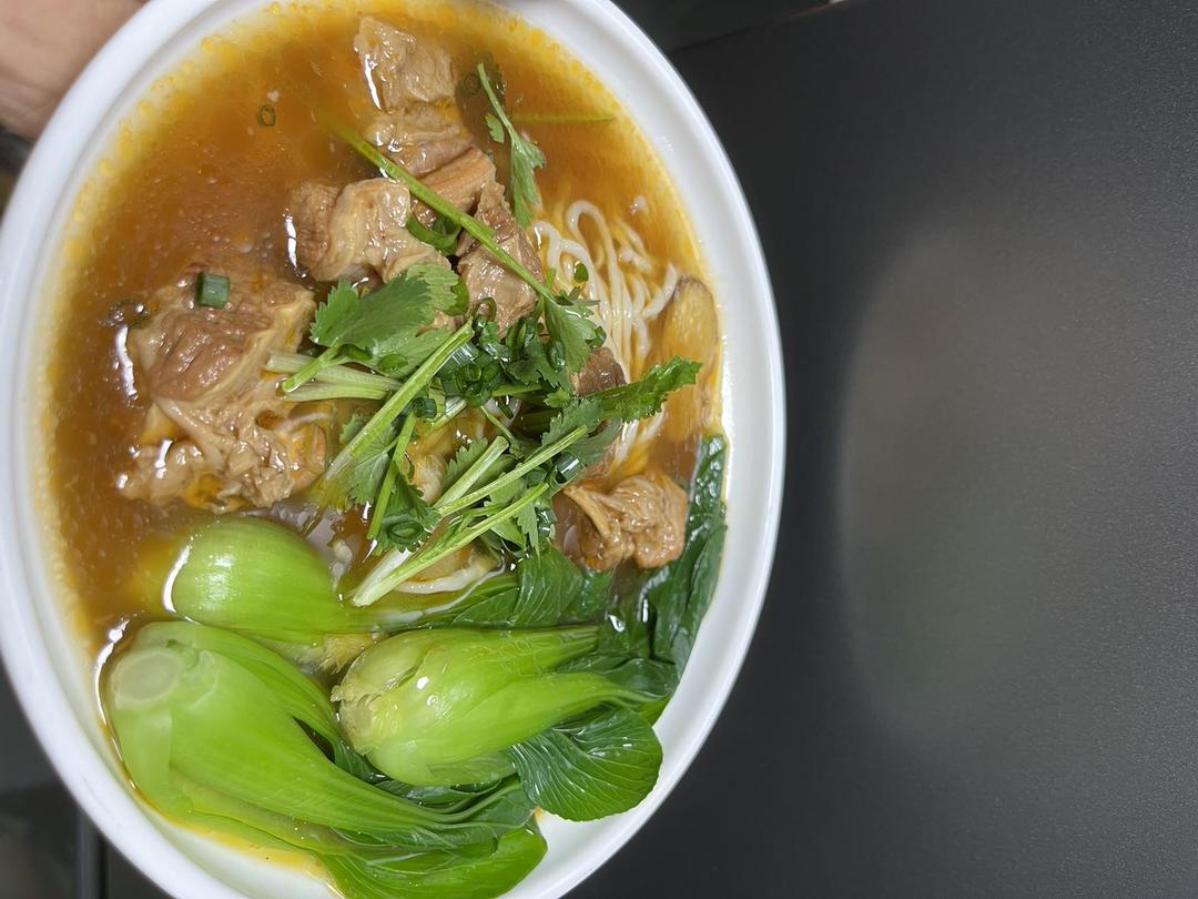 红烧牛肉面