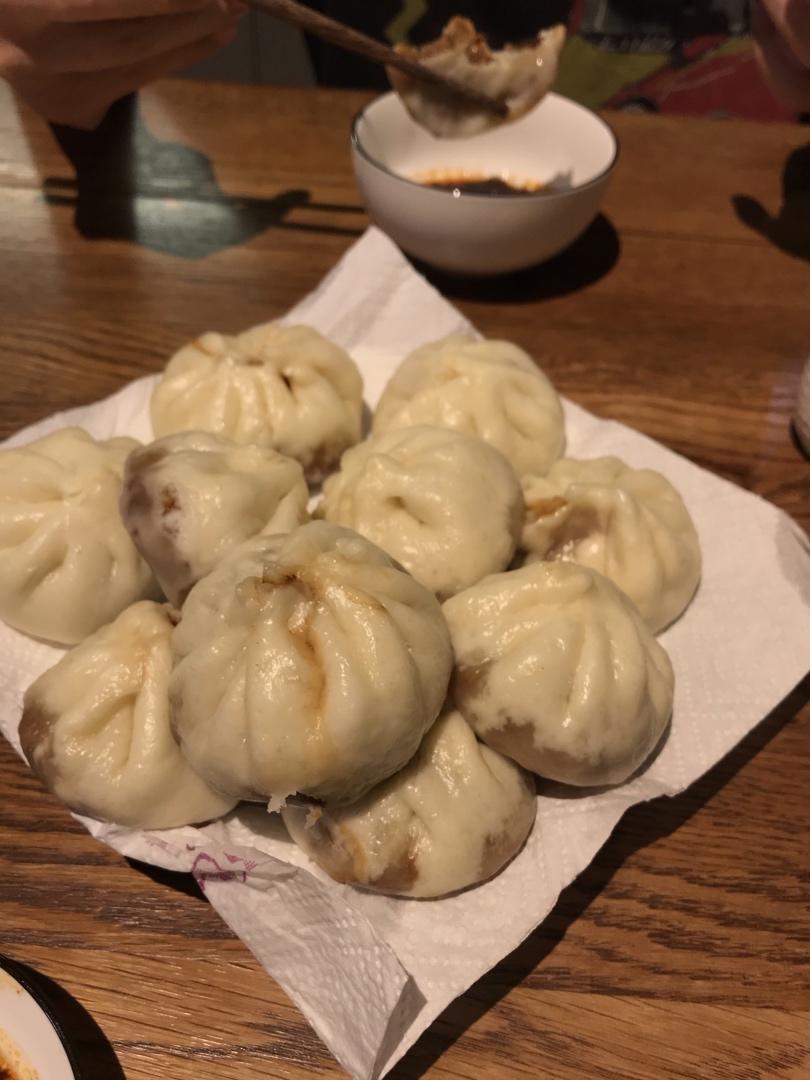 小笼包（秒杀市面上小笼包店的做法）