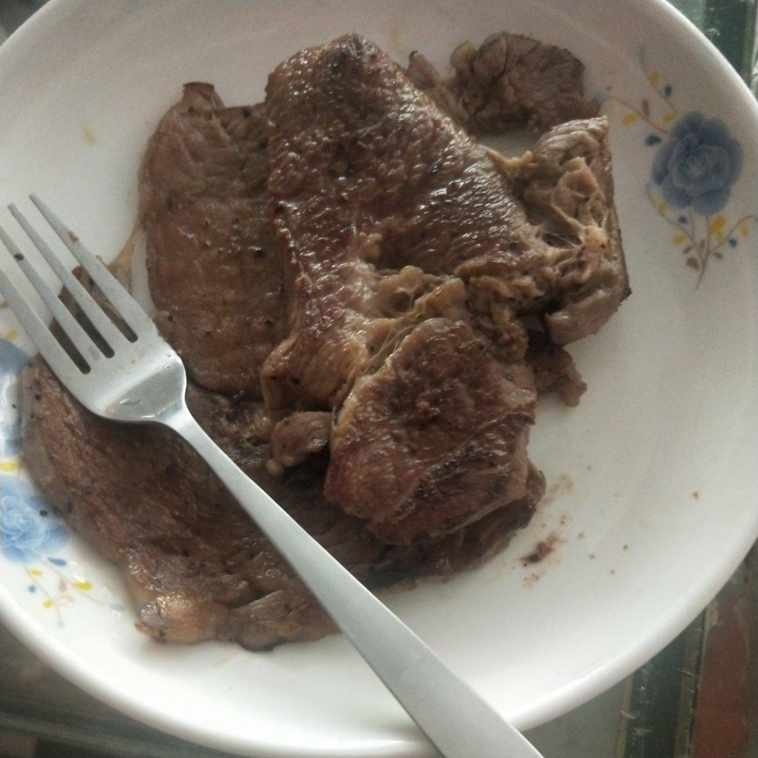 黑椒牛排