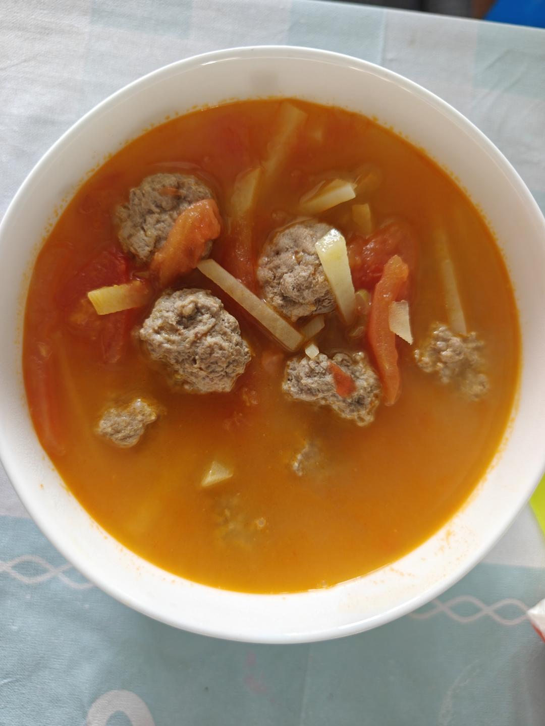 西红柿牛肉丸子汤