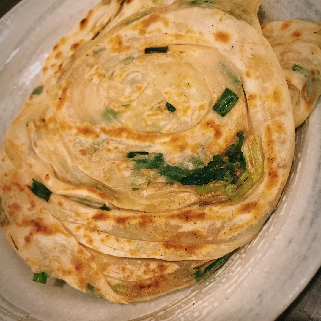 手抓饼/葱抓饼 Taiwan Style Pancakes