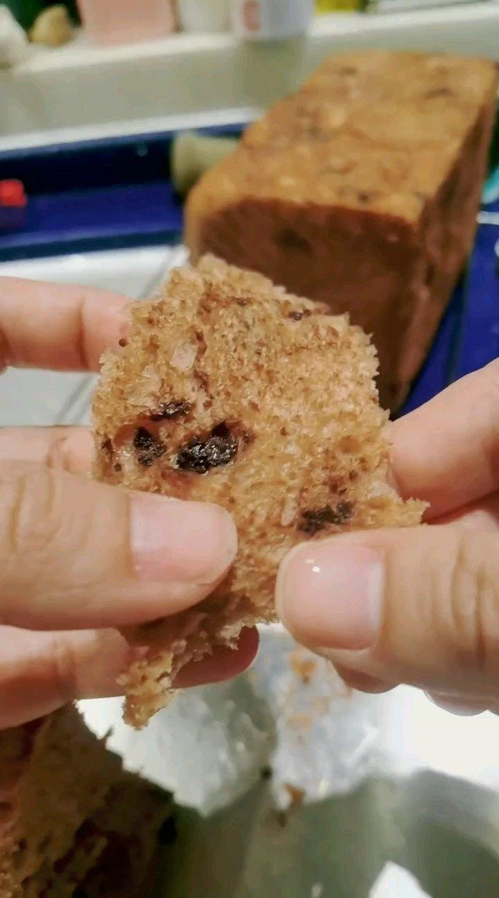 巨~巨好吃的巧克力奶油吐司