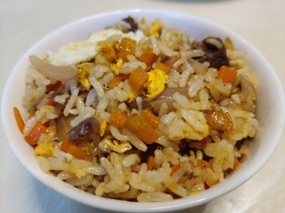 厨师长教你“蛋炒饭”如何做才好吃，答案都在这里面！