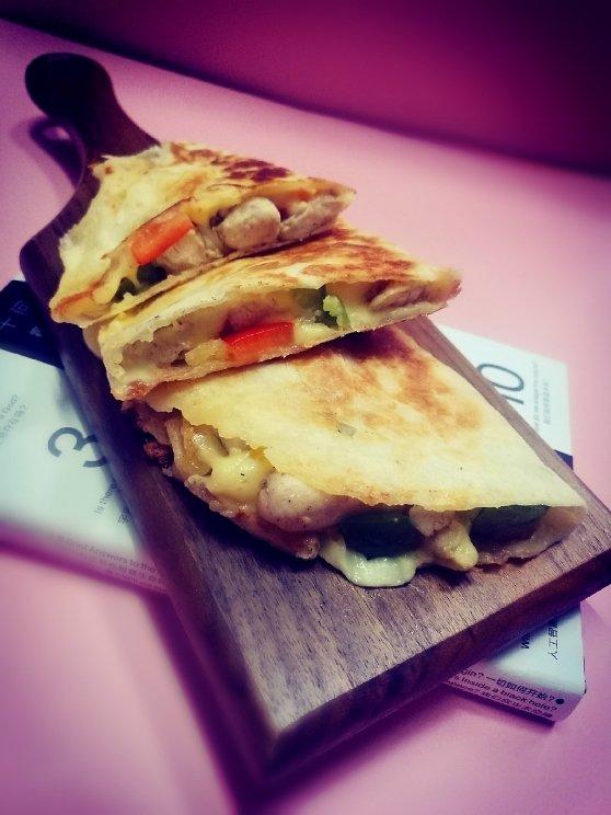 墨西哥芝士薄饼（鸡肉）Quesadilla