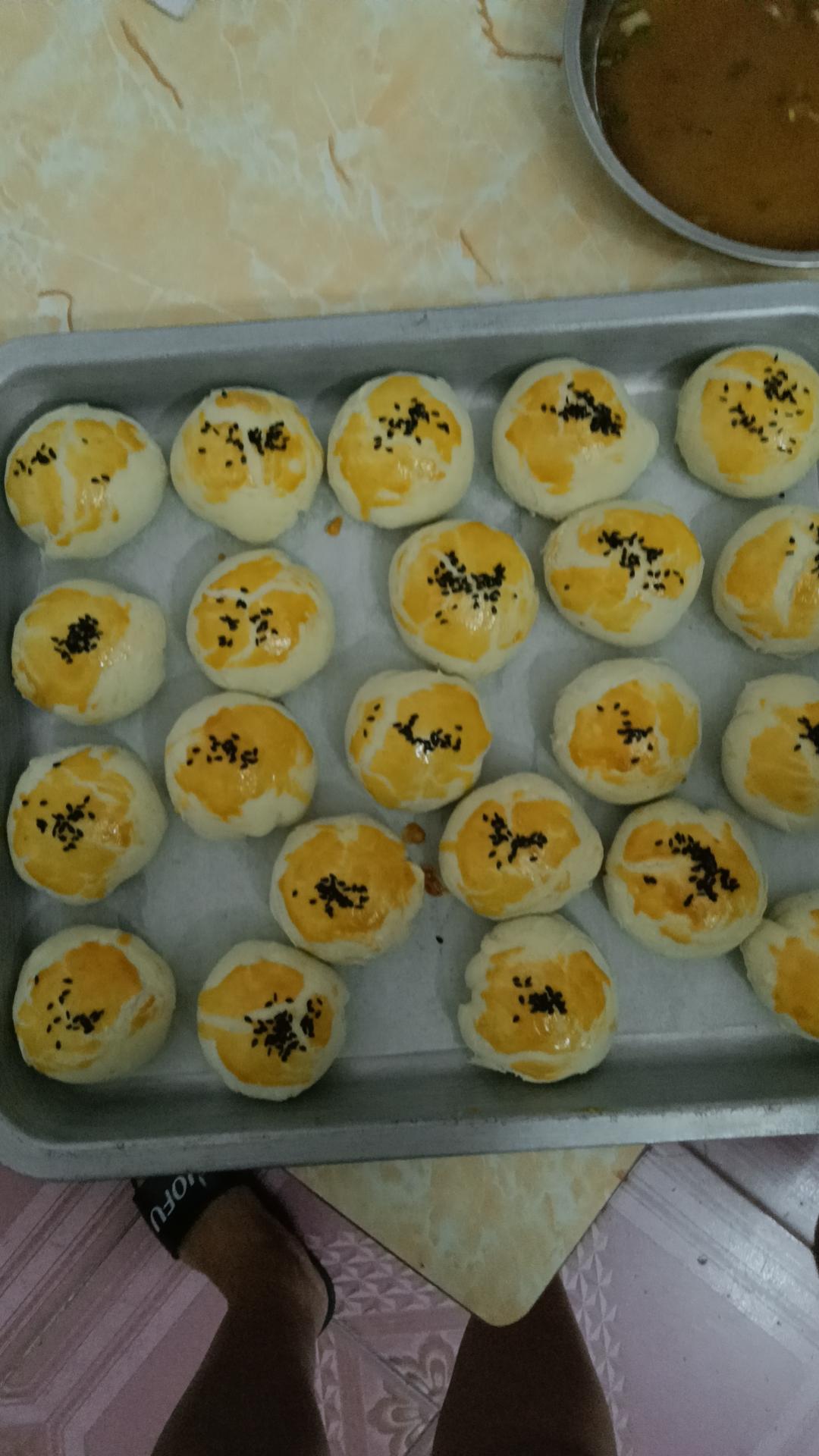 超简单 免揉 酥掉渣的蛋黄酥(超详细附全程视频)不破酥『万能酥皮』