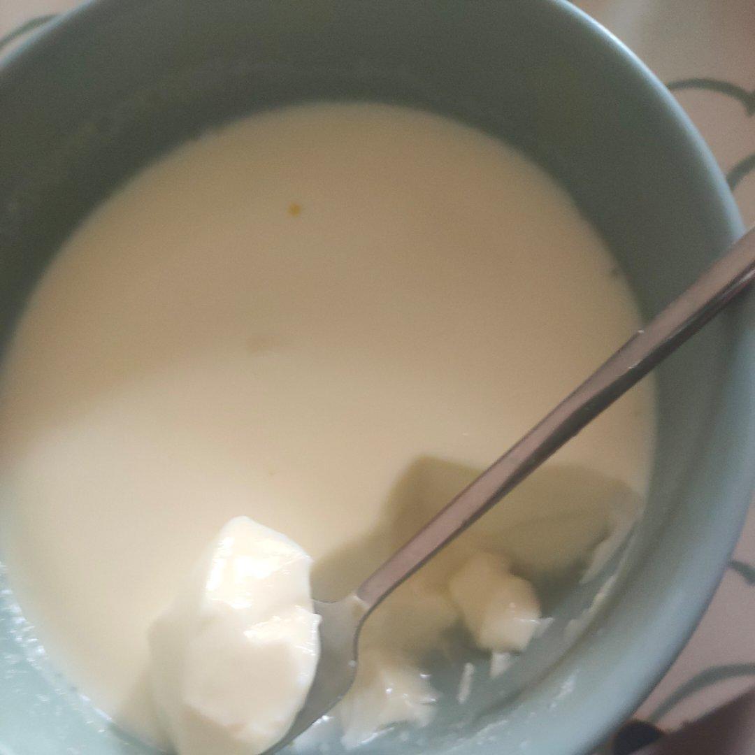 牛奶布丁