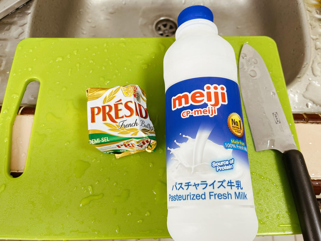 纯奶手撕吐司的做法 步骤1