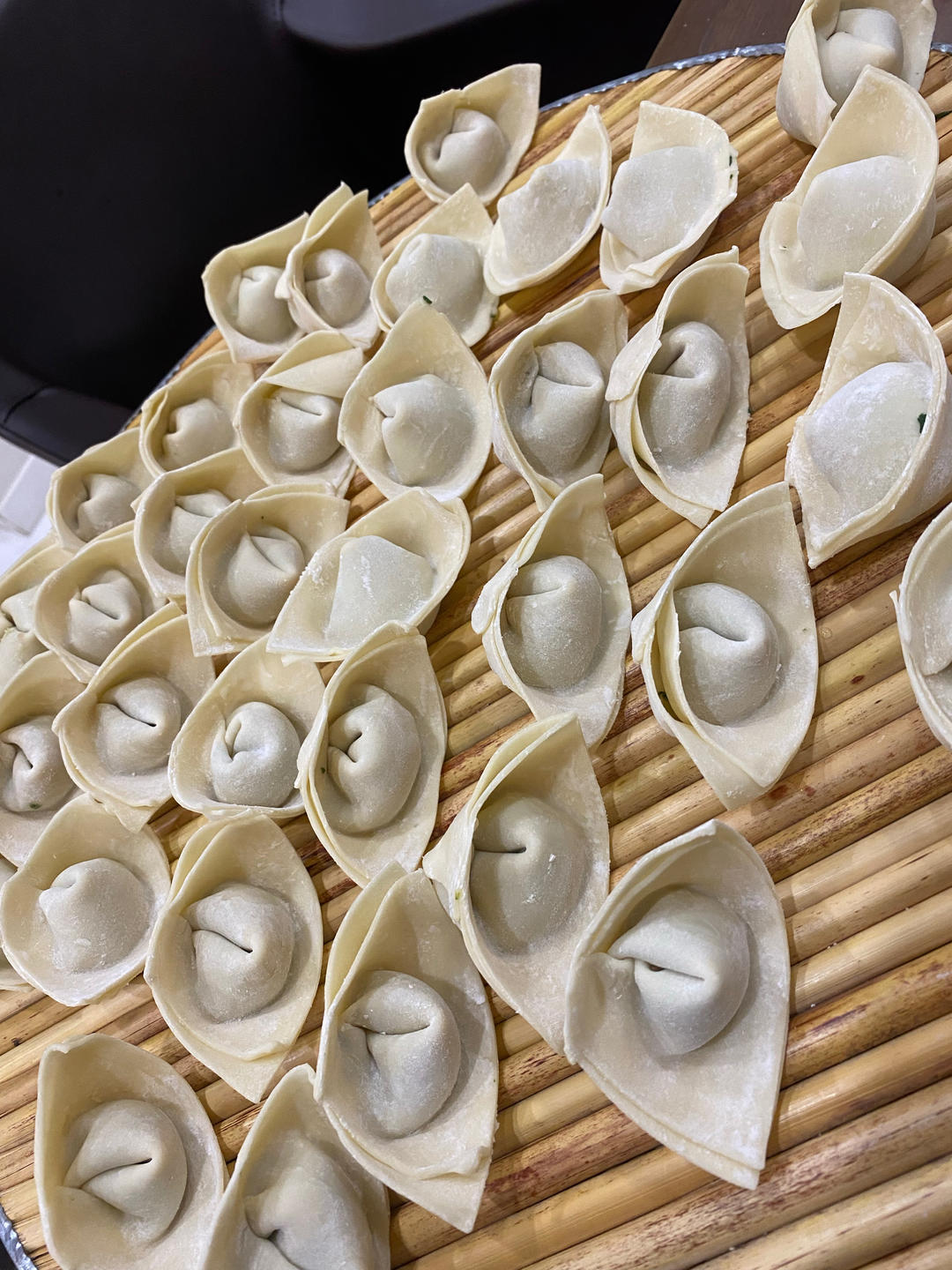 上海大馄饨包法