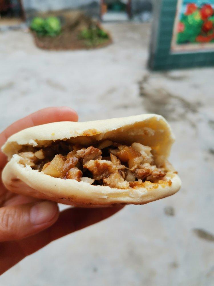 肉夹馍(白吉馍的制作)