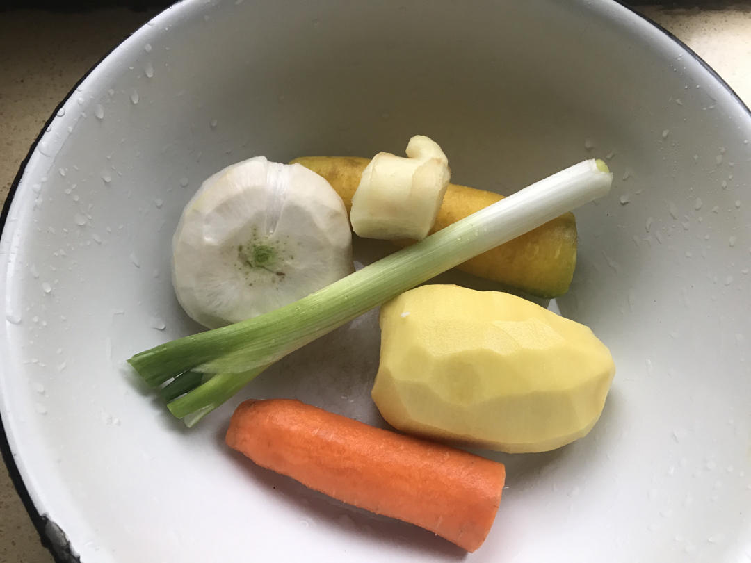 清炖羊肉汤