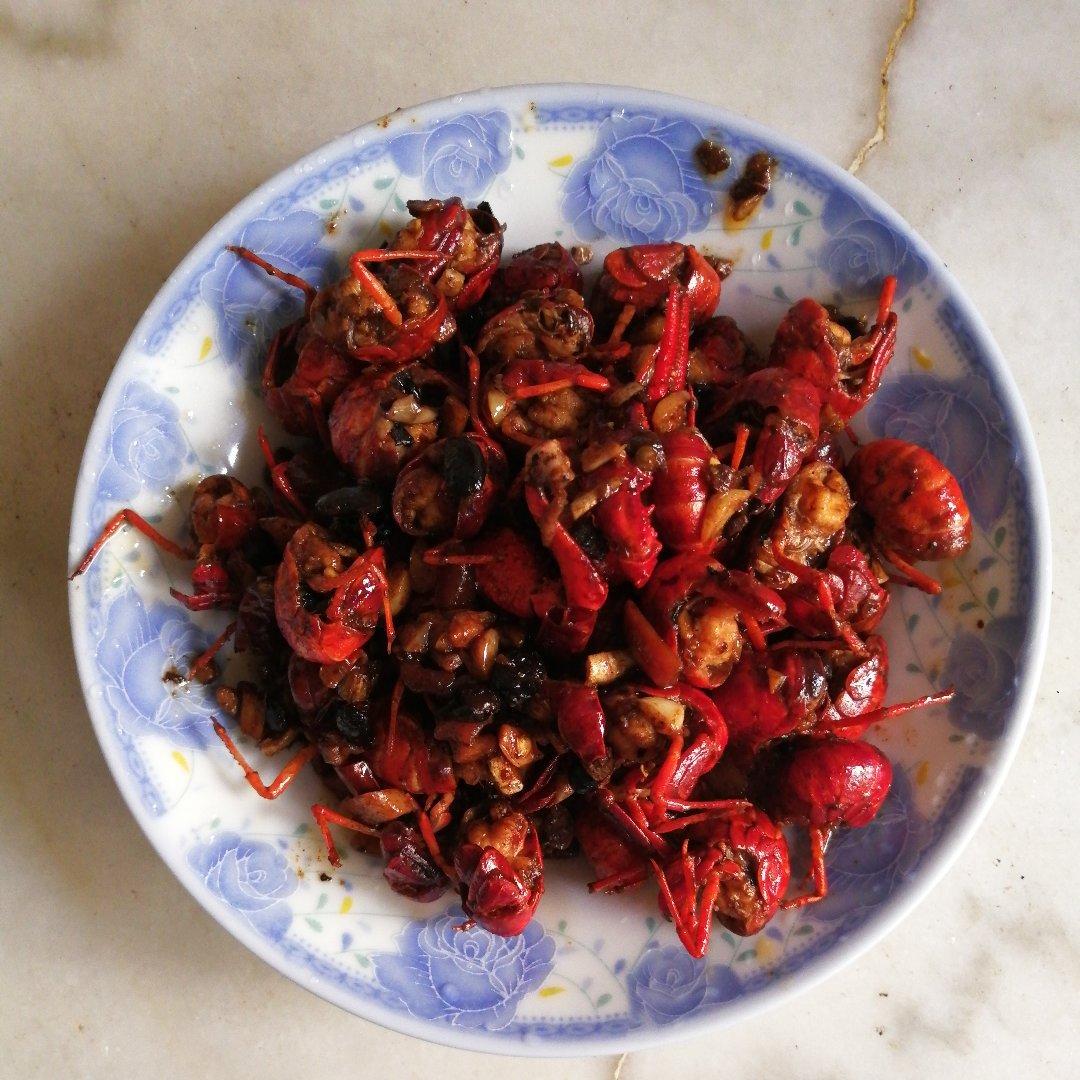私房秘制麻辣虾球