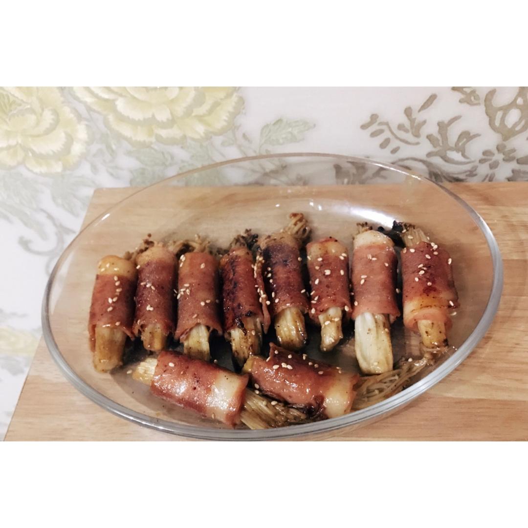 【金针菇培根卷】