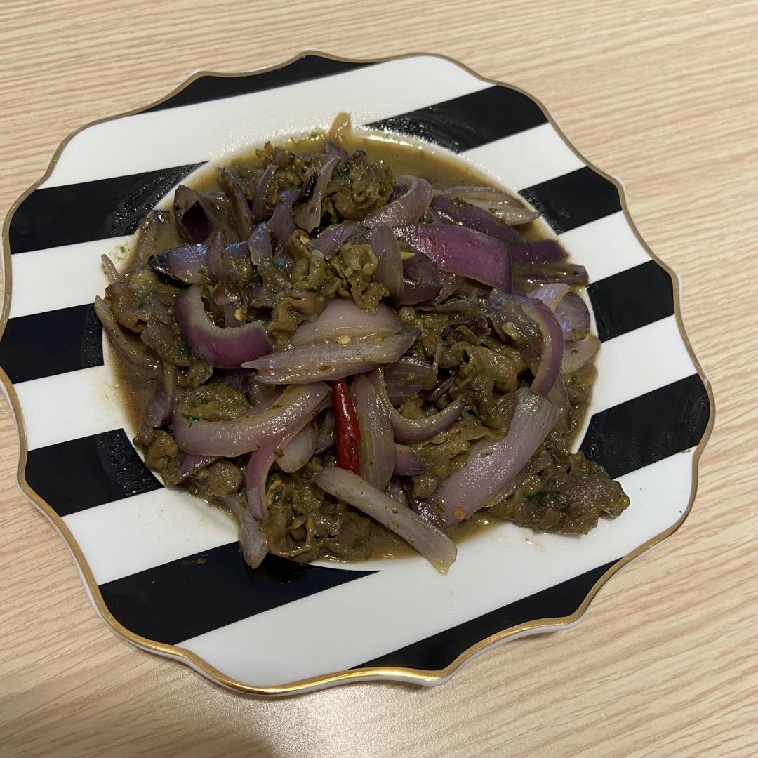 简单的洋葱炒牛肉