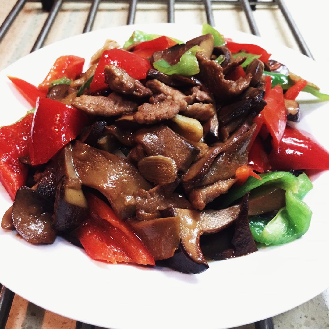 飘翎007做的里脊肉辣椒炒牛肝菌