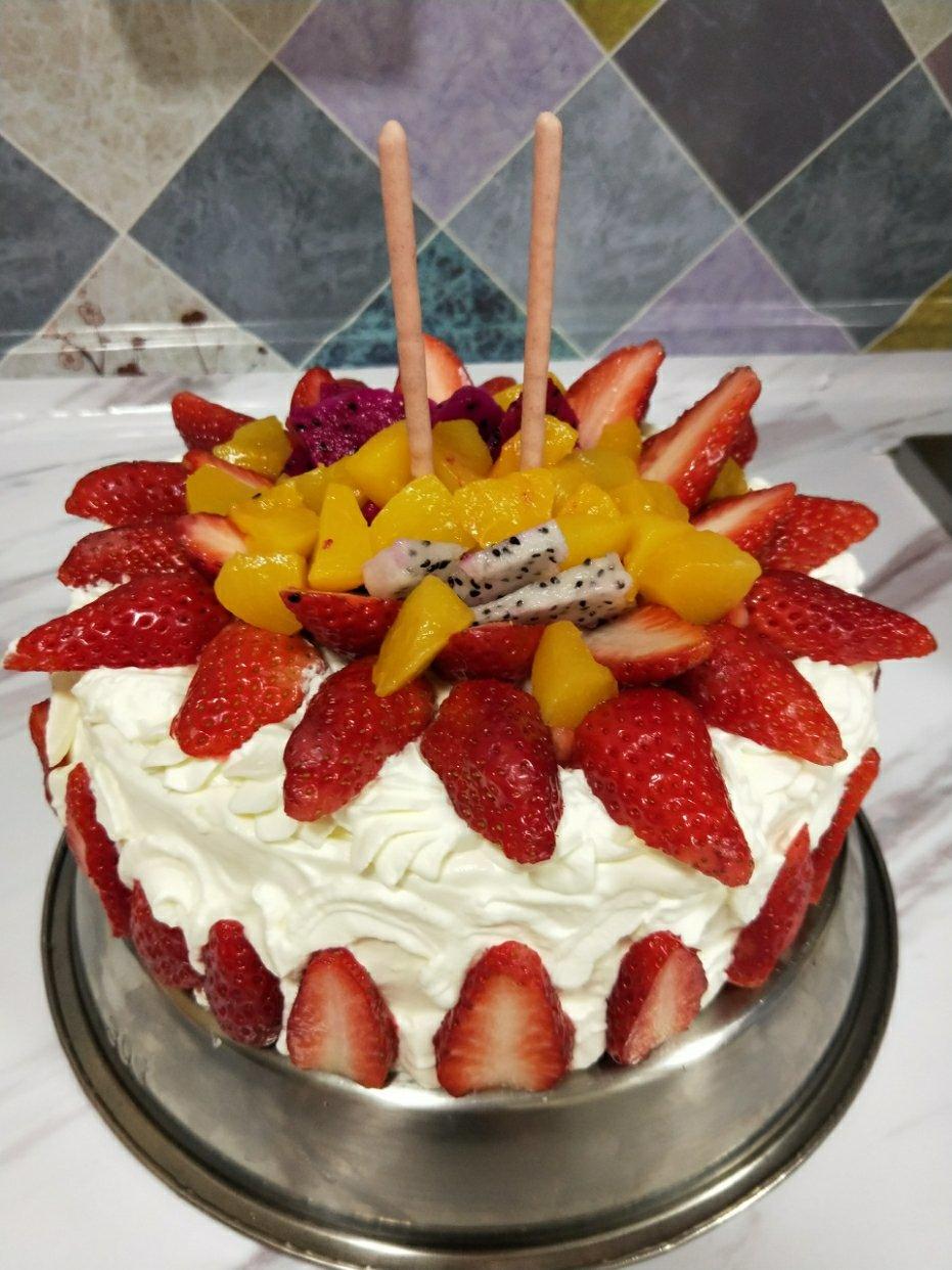 超级简单的味多美同款生日蛋糕（6寸），新手也能高度还原