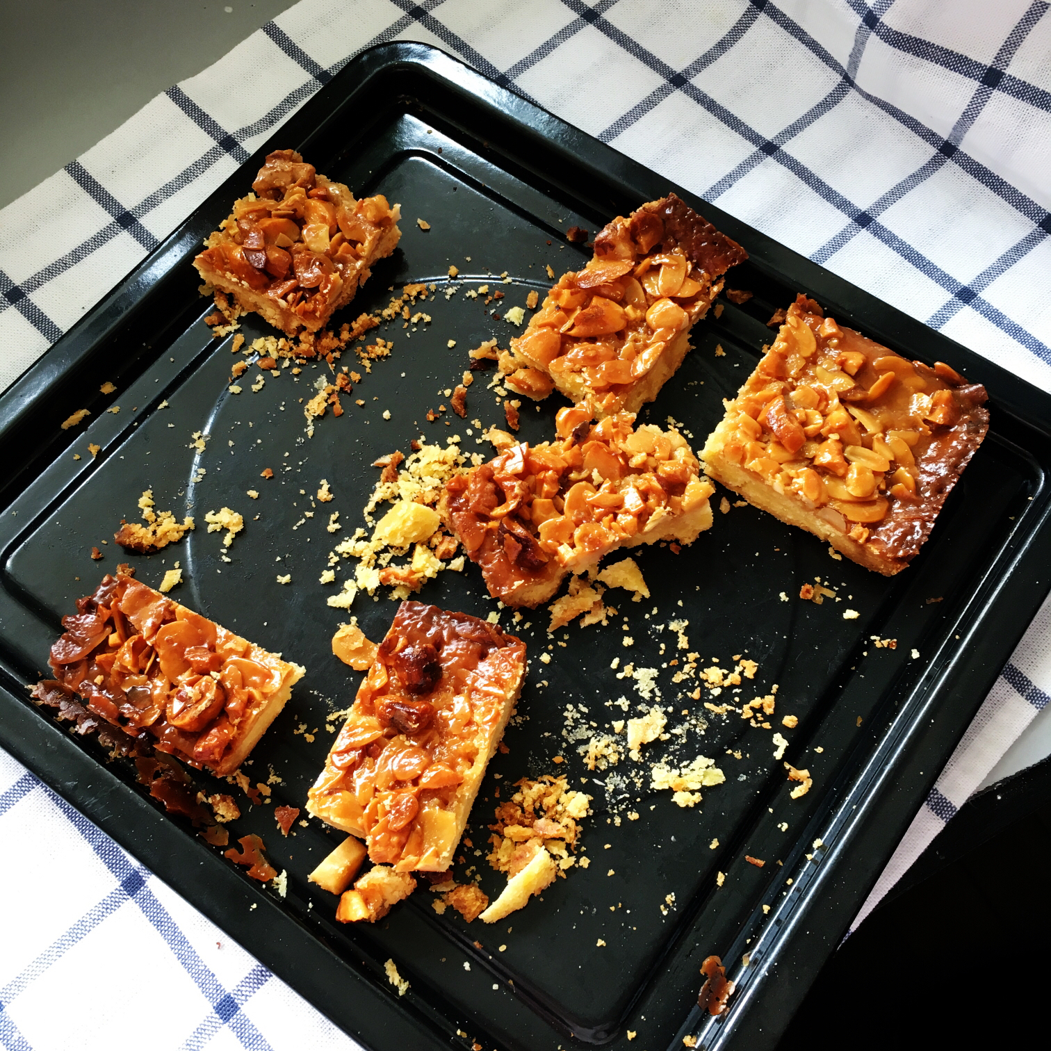 法式焦糖杏仁酥饼