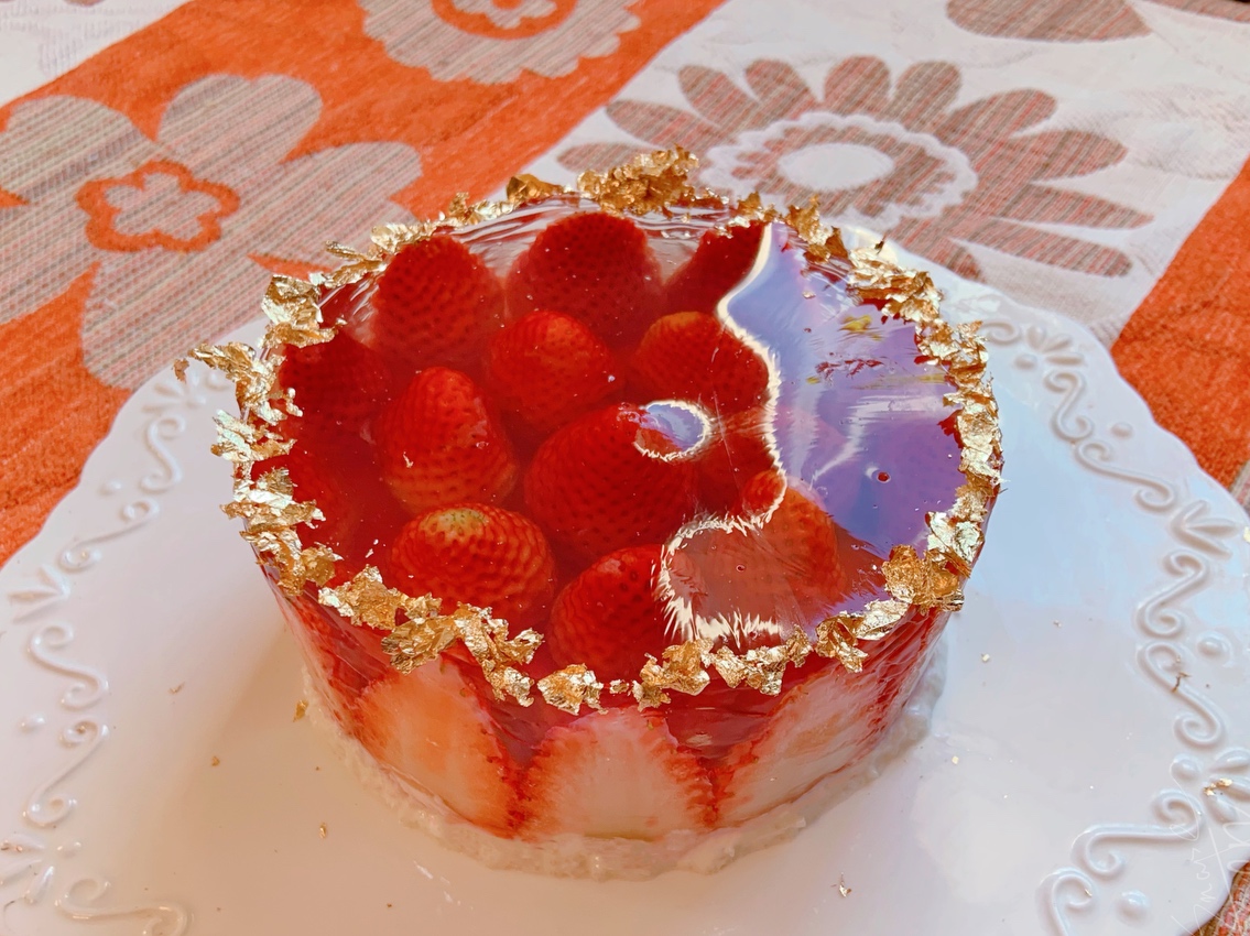 草莓慕斯🔥仅需冰箱的做法
