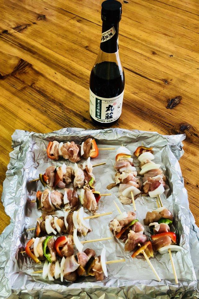 【一口爆汁，在家撸串的】酱汁鸡肉串