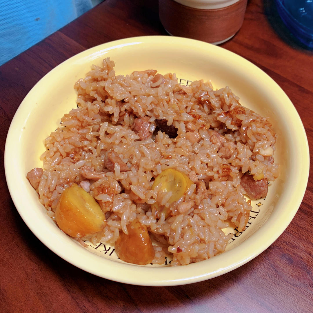 【电饭煲板栗鸡腿焖饭】