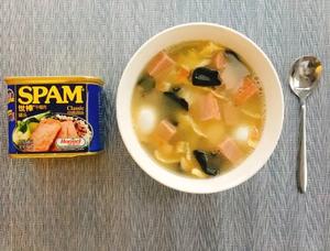 SPAM世棒餐肉木耳蛋丝汤的做法 步骤4