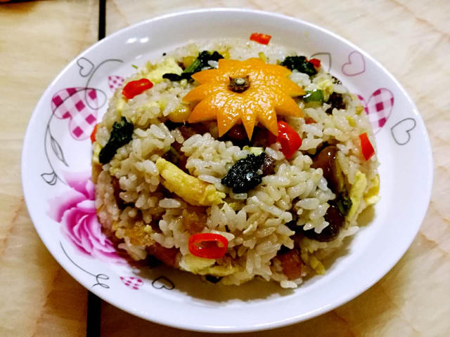 腊肉炒饭