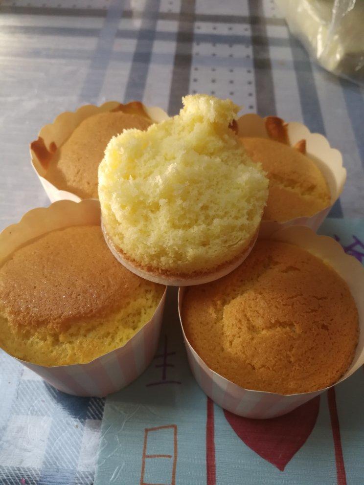 健康饮食少食多餐做的脆皮老式蛋糕(普通面粉版)