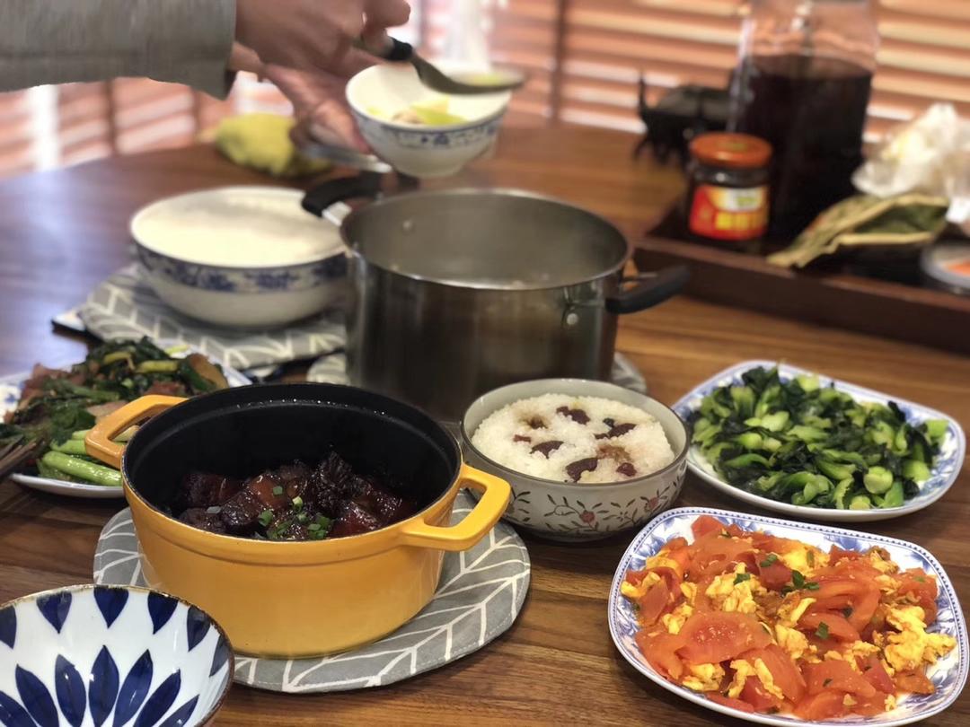 腊肉三炒之大蒜叶炒腊肉