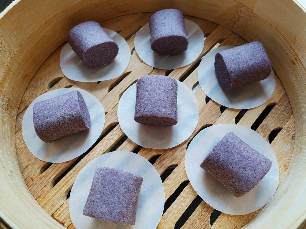 黑米粉刀切馒头