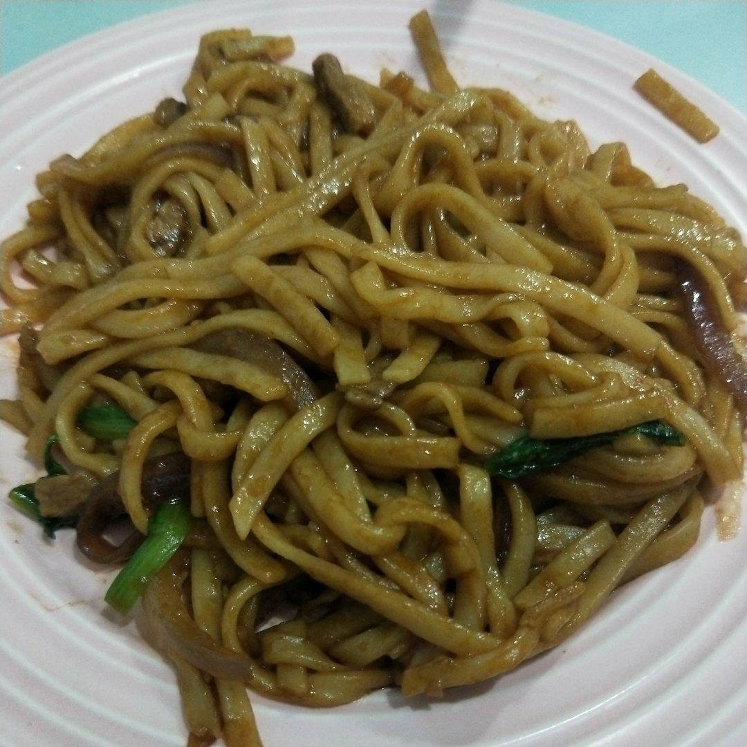 肉丝炒面