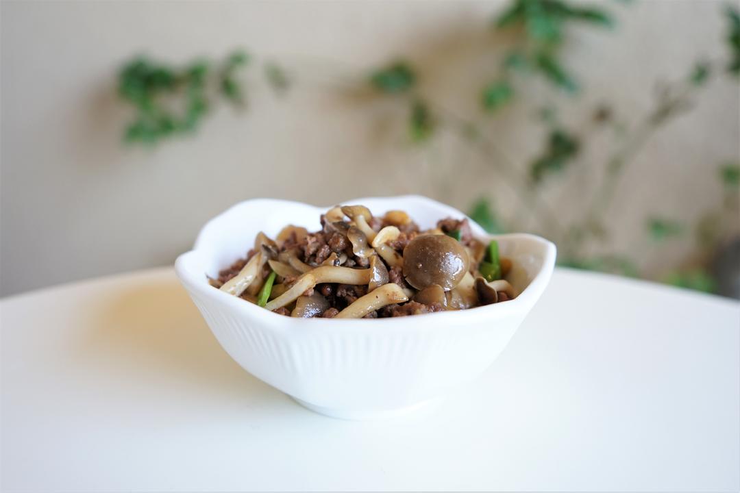 炒蟹味菇