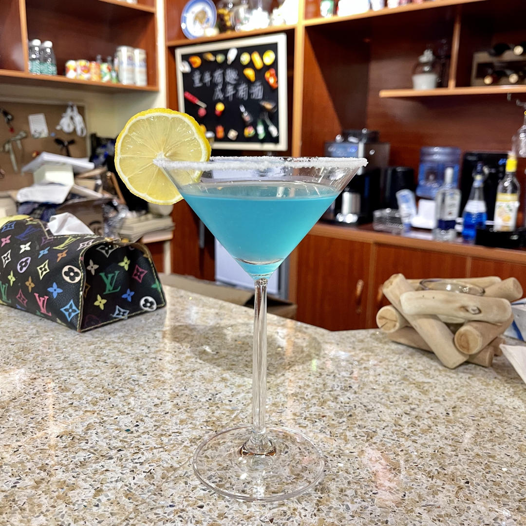 蓝色玛格丽特鸡尾酒 Blue Margarita💙