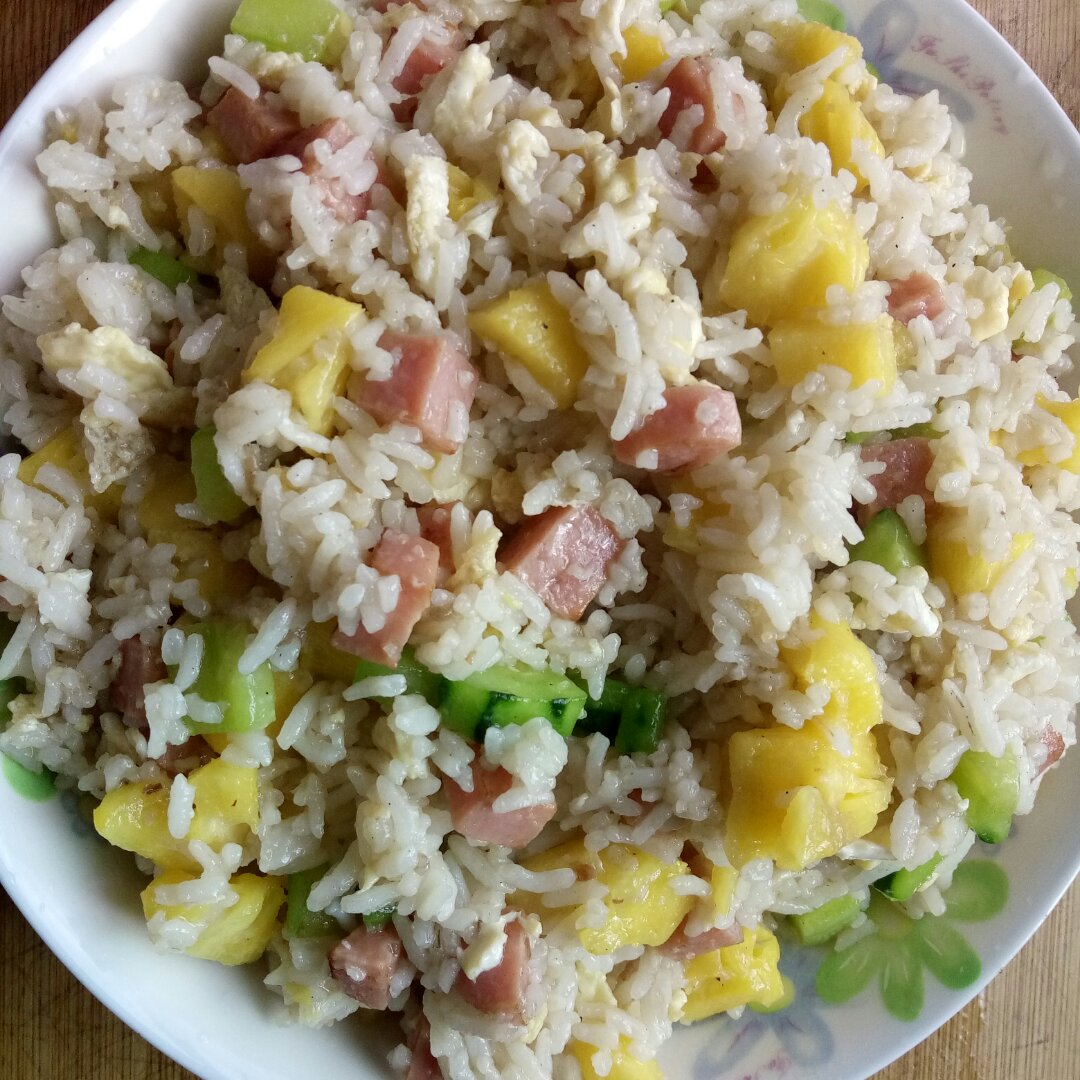 菠萝炒饭