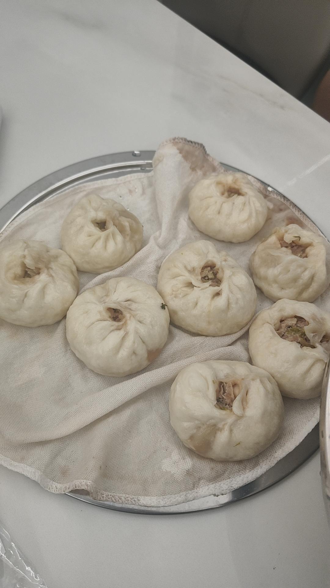 白菜猪肉包子